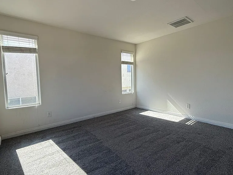 8967 Ryan Creek Ave — Photo 32