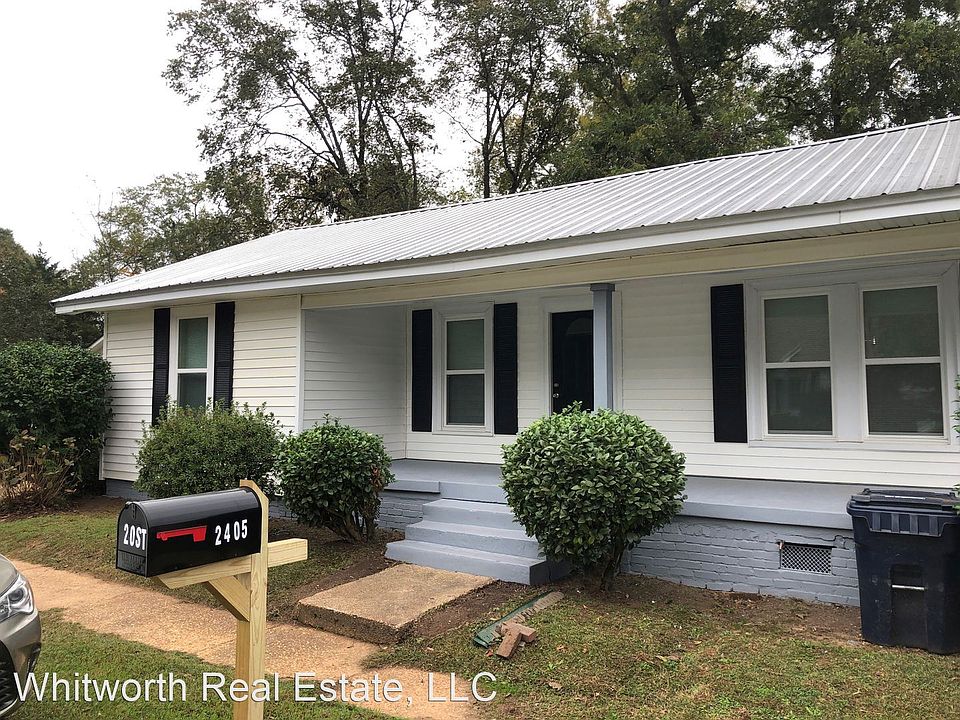 1st image of 2405 20th St