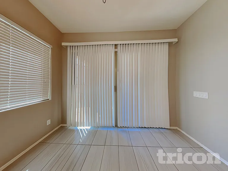 14989 W Wilshire Dr — Photo 4