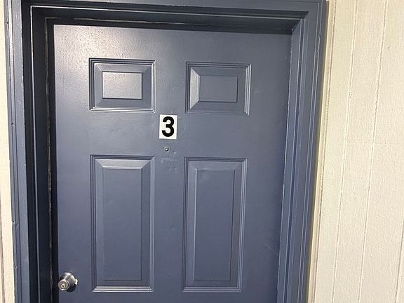2nd image of 505 Corbin St APT B3