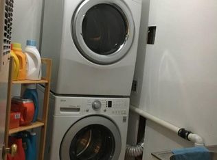 1934 Dundee Rd, Rockville, MD 20850