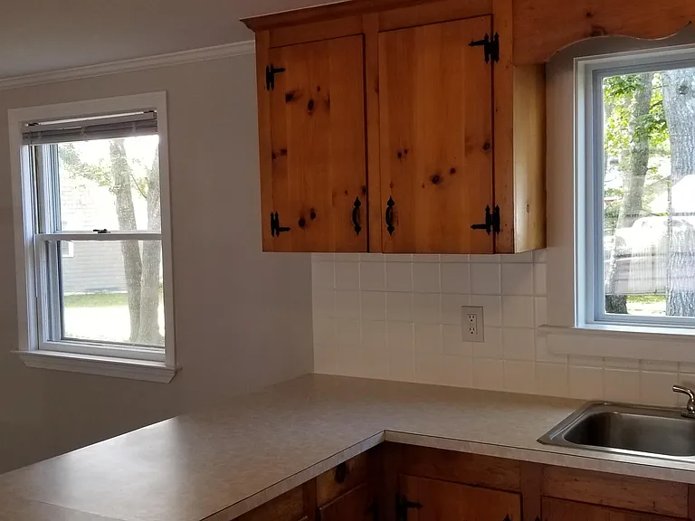 85 Castlewood Cir — Photo 17