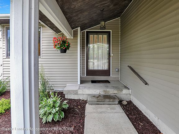 4th image of 4801 Westvale Cir