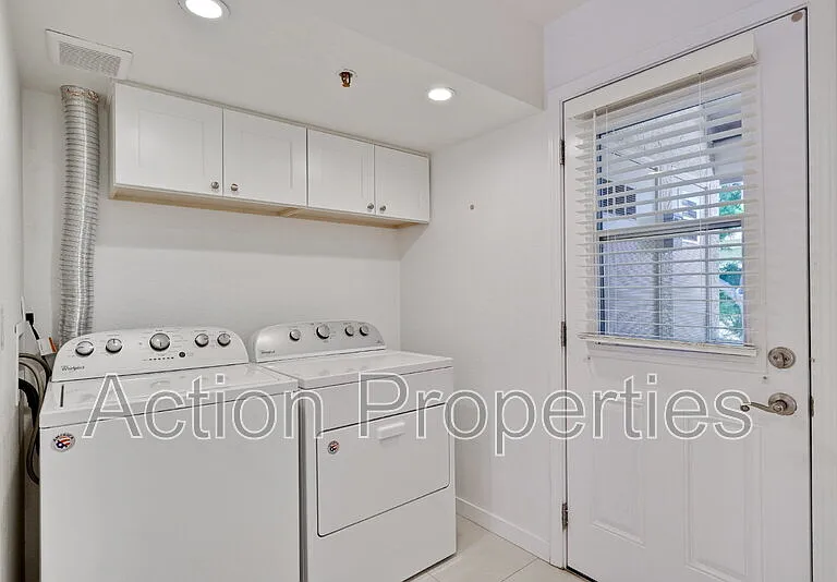 695 S Knickerbocker Dr #15 — Photo 21