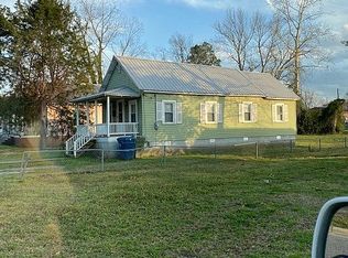 111 W 6th St, Washington, NC 27889