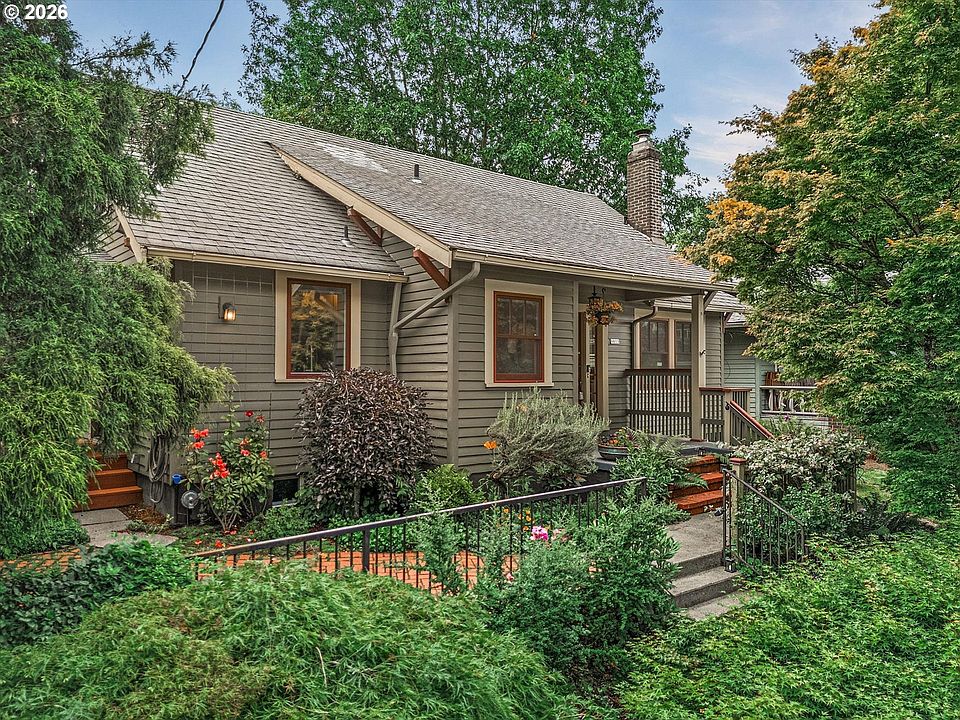 1st image of 6615 SE 22nd Ave