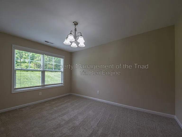 832 Prince Edward Rd — Photo 11