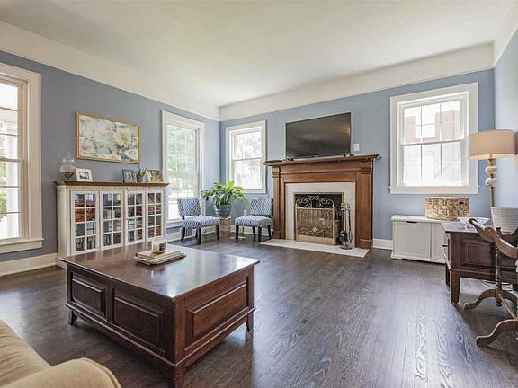 2nd image of 908 S Brittain St