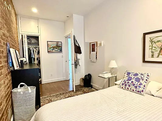 Rented by Corcoran | media 15