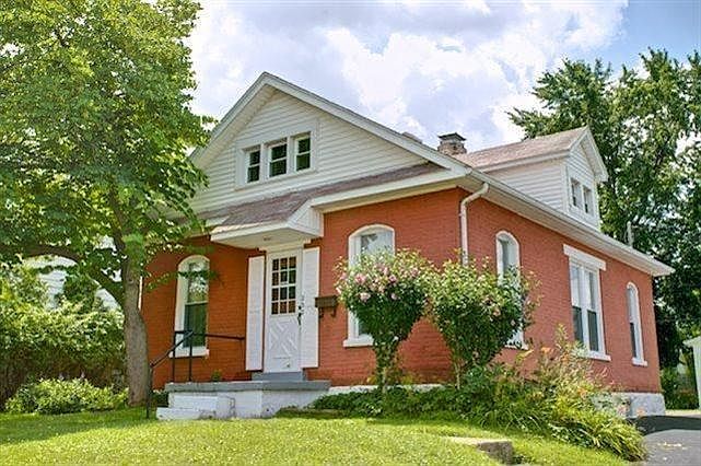 1st image of 232 E Xenia Dr