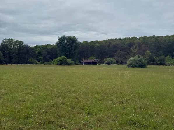 Abe Myers Rd, Hedgesville, WV 25427