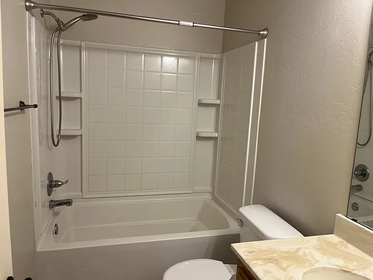 17612 Black Hawk Dr — Photo 24