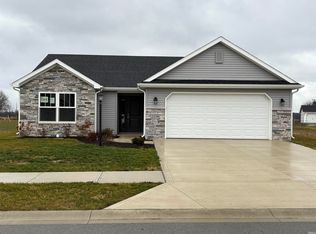 1154 Kayde Ln, Bluffton, IN 46714