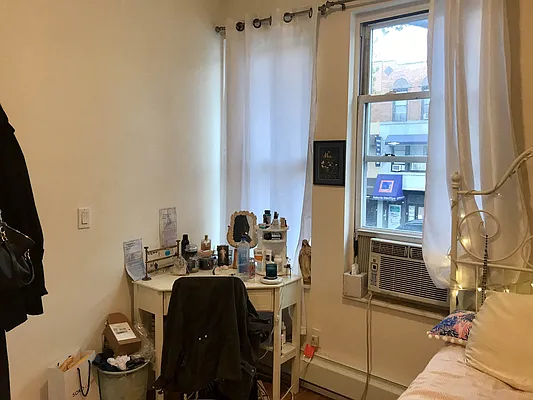 Rented by Voro, LLC | media 11