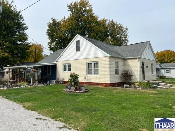 1895 E Liberty St, Harmony, IN 47853