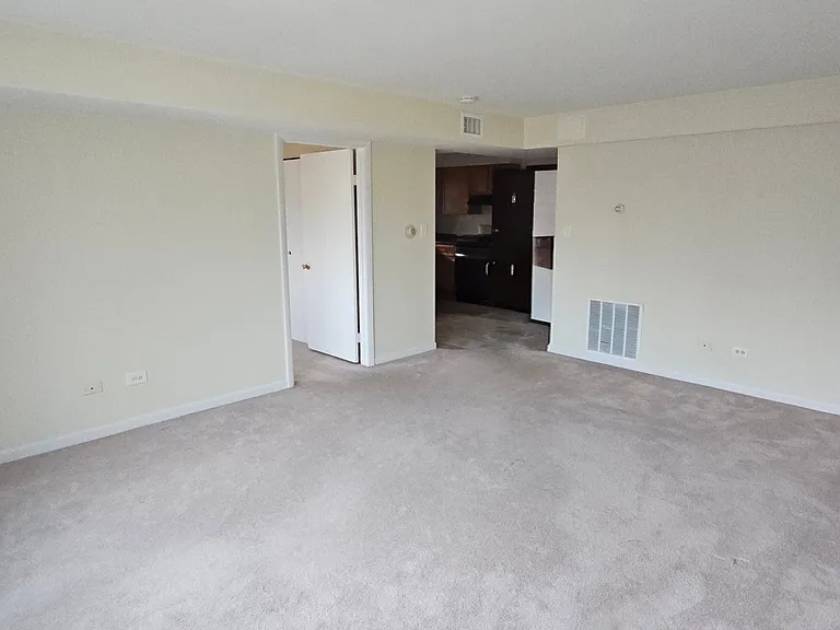 9418 Lawrence Ct #C — Photo 13