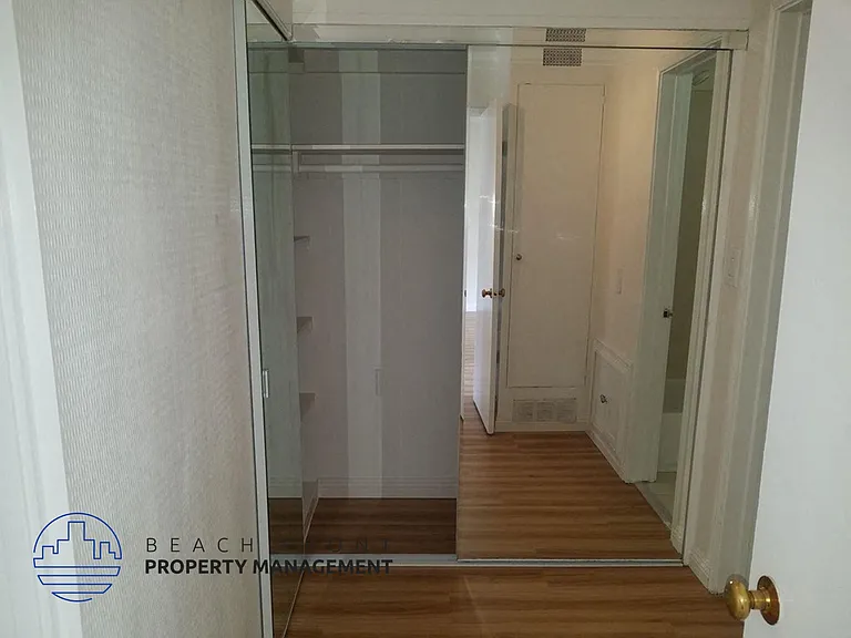 529-541 S El Molino Ave — Photo 39