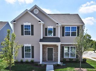 3527 Bloomsbury Ln, Indianapolis, IN