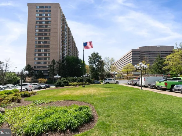 3705 S George Mason Dr, Falls Church, VA