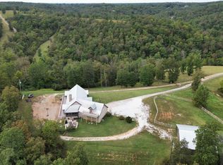 1001 Emma Dr, Mountain View, AR 72560