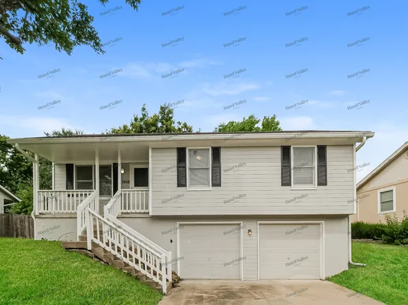 7408 N Lane Ave, Kansas City, MO 64158