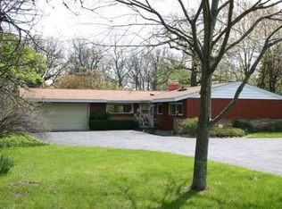 3N161 Lakewood Dr, West Chicago, IL