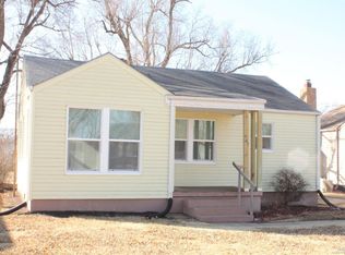 404 E Kirwin Ave, Salina, KS 67401