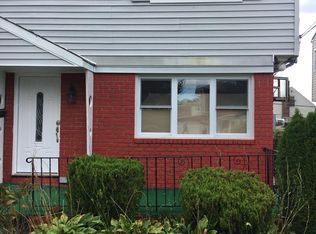 10912 177th St, Jamaica, NY 11433