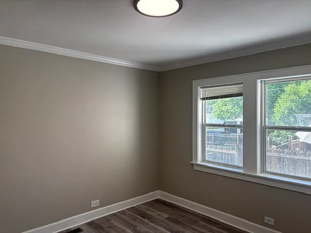 18408 Morris Ave — Photo 6