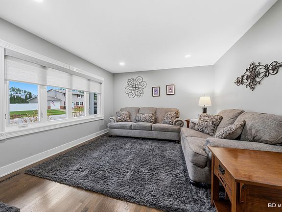 5th image of 5806 Rob Roy Dr