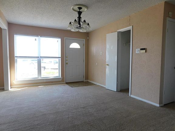 5th image of 2603 Chestnut Dr