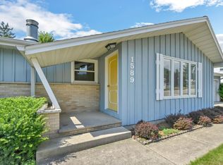 1589 Bruce Ln, Green Bay, WI 54313