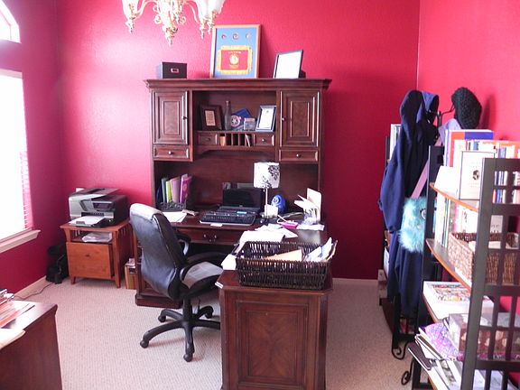 Sitting room/office