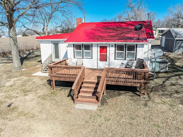 2466 43rd St, Fall River, KS 67047