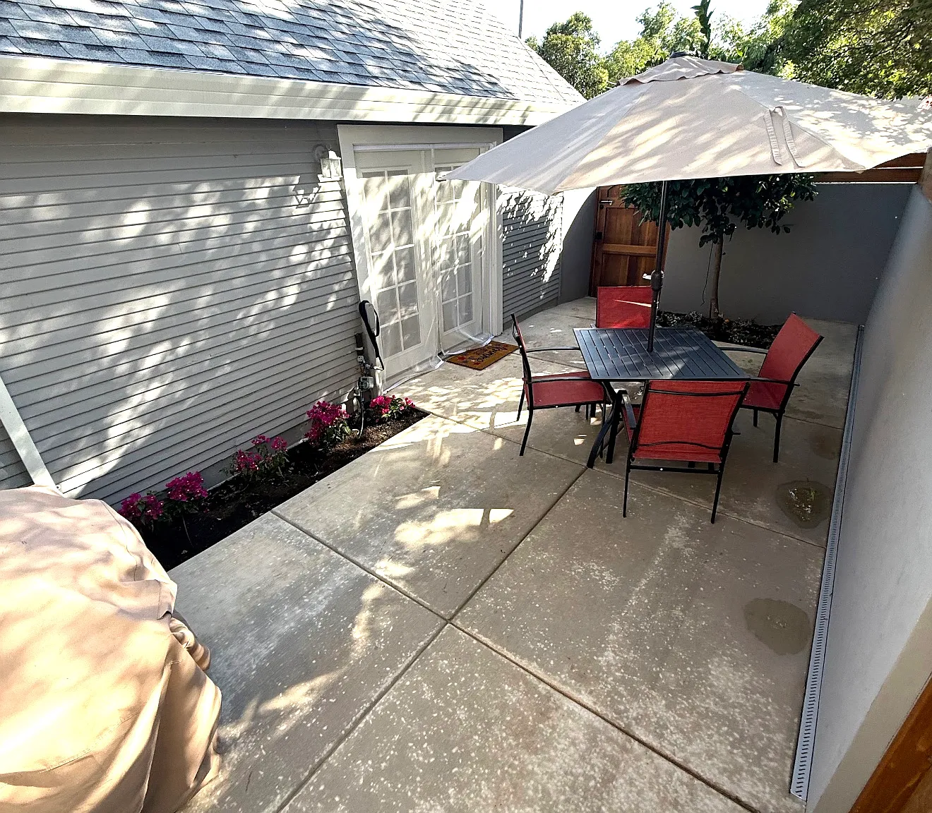 Studio, 360 sqft, $1,875 — Photo 1