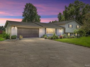 4310 Ramsey Rd, Oxford, MI 48371