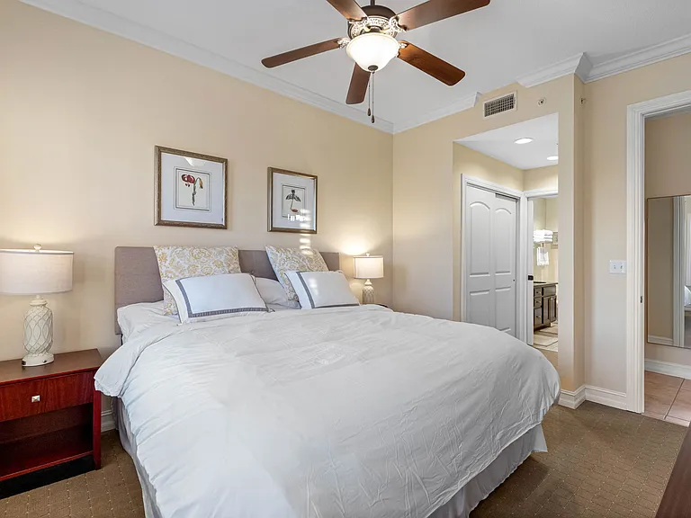 13941 Clubhouse Dr #204 — Photo 32