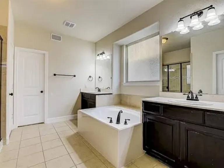 613 Cypress Hill Dr — Photo 12