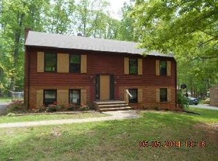 406 Paul Revere Dr, Forest, VA 24551