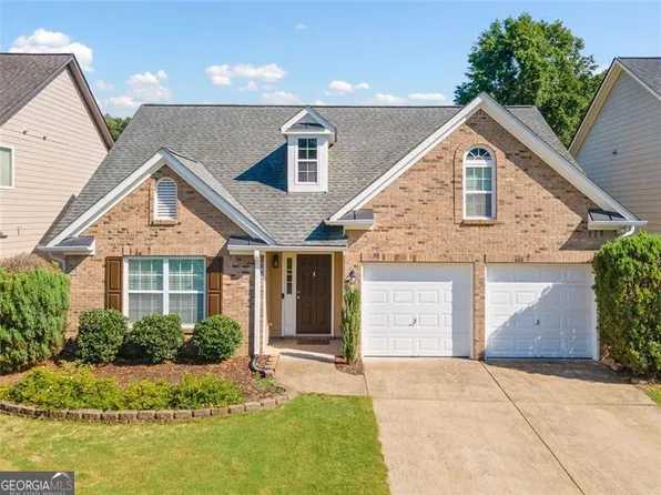 137 Hidden Lake Cir, Canton, GA 30114