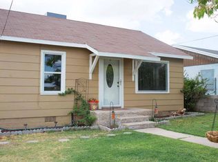 2705 Mountain View Dr, Carlsbad, NM 88220