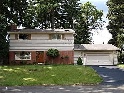Front View. Located at end of quiet cul de sac. NEW exterior paint