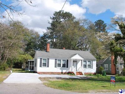 904 S Edisto Dr, Florence, SC, 29501