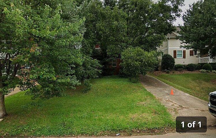 1st image of 520 McDonald Ave
