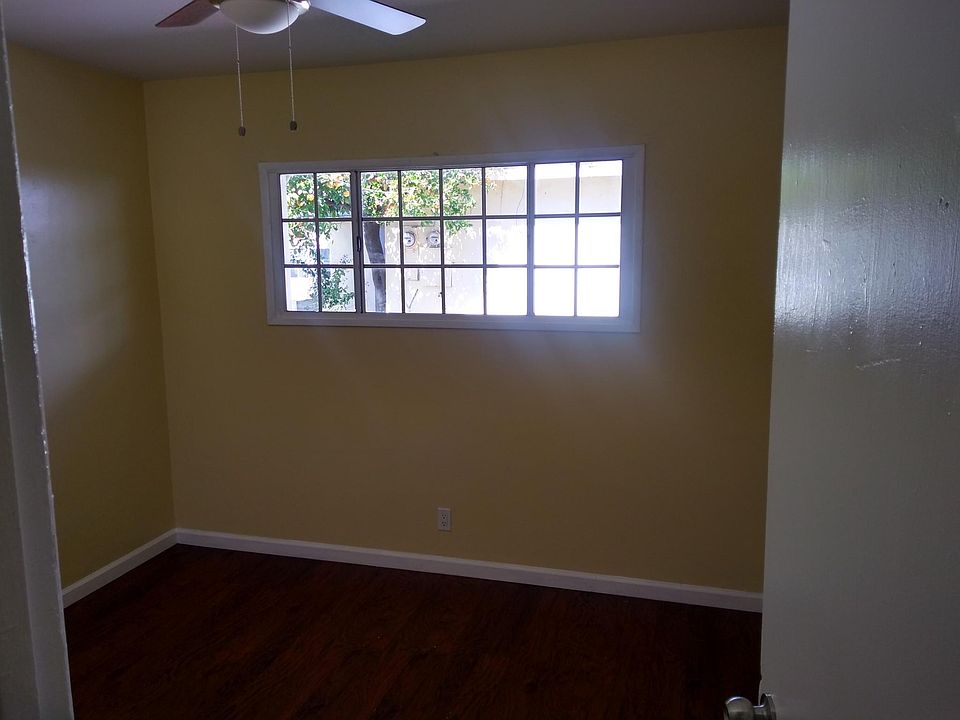 2nd image of 1312 1/2 E 82nd St