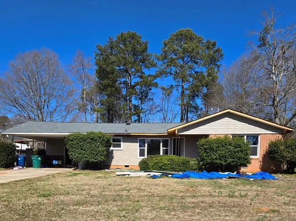 114 Hitt St, Greenwood, SC 29649