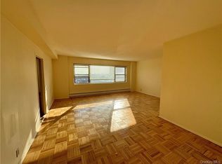 7 Fordham Hl APT 15D, Bronx, NY 10468