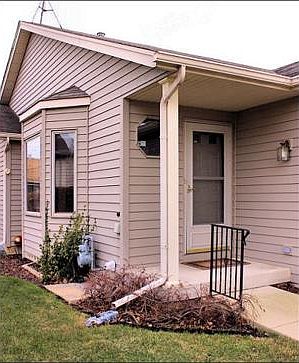 2nd image of 31 S Walnut Dr