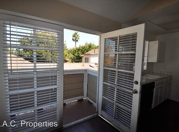 2nd image of 5754 Colfax Ave APT 06