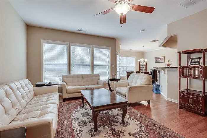 2318 Brynfield Cv — Photo 6
